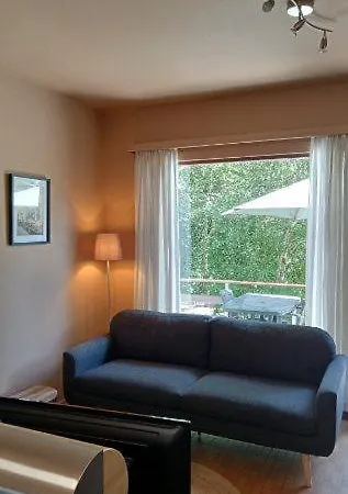 Semesterbostad La Petite Maison 34 *