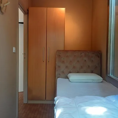 La Petite Maison 34