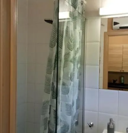 Semesterbostad La Petite Maison 34