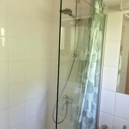 Semesterbostad La Petite Maison 34
